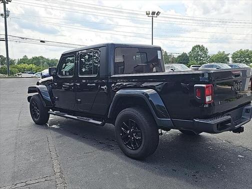 2022 Jeep Gladiator Altitude 4x4