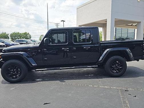 2022 Jeep Gladiator Altitude 4x4
