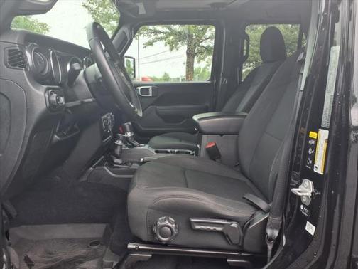 2022 Jeep Gladiator Altitude 4x4