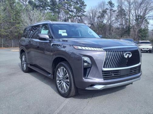 2025 INFINITI QX80 Luxe