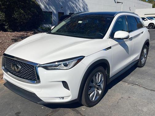 2021 INFINITI QX50 LUXE