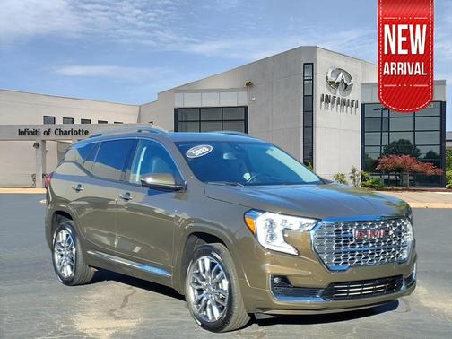 2023 GMC Terrain Denali