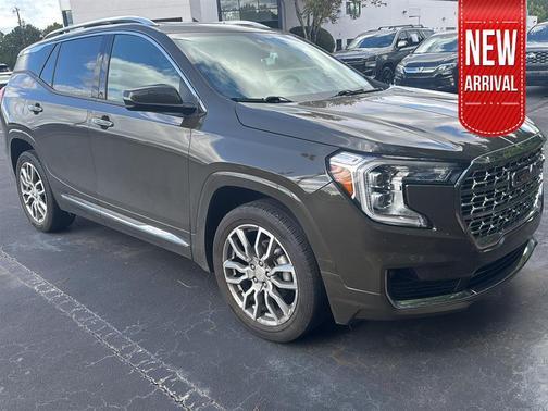 2023 GMC Terrain Denali