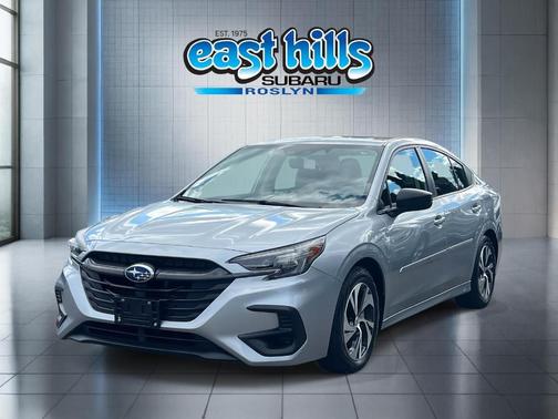 2023 Subaru Legacy 