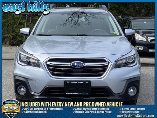 Photo 3 of 36 of 2019 Subaru Outback 2.5i Limited