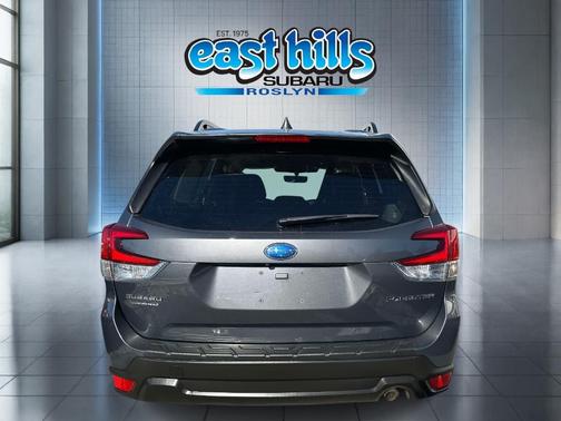 2023 Subaru Forester 2.5i Premium