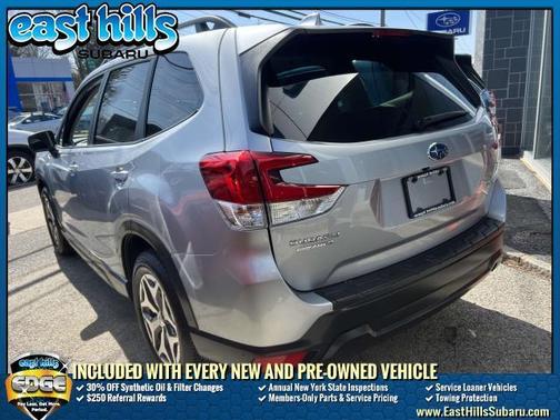 2022 Subaru Forester Premium