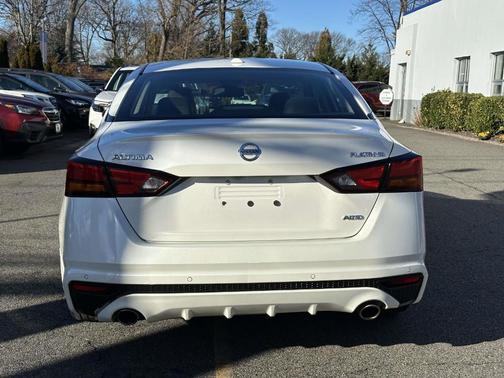 2019 Nissan Altima 2.5 Platinum