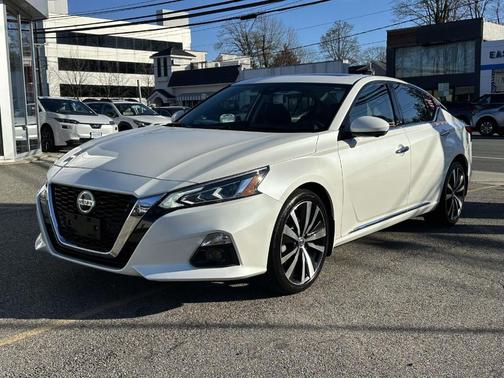 2019 Nissan Altima 2.5 Platinum