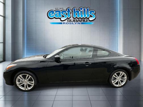 2009 INFINITI G37x Base