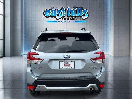 Ice Silver Metallic 2021 Subaru Forester Touring