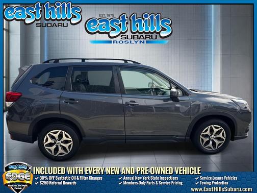 2022 Subaru Forester Premium