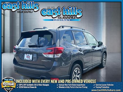 2022 Subaru Forester Premium