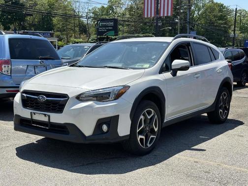 Crystal White Pearl 2019 Subaru Crosstrek 2.0i Limited
