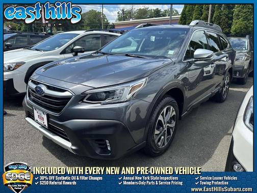 2022 Subaru Outback Touring