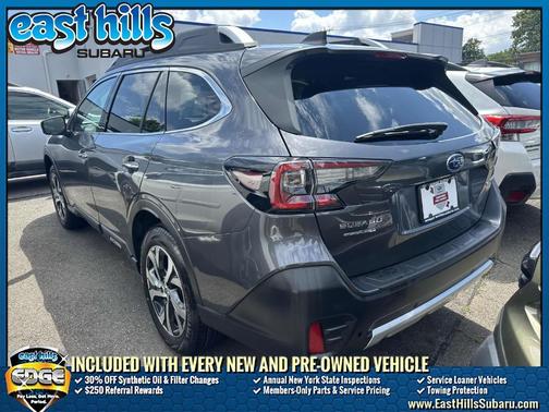 2022 Subaru Outback Touring