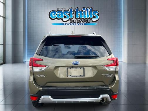 2023 Subaru Forester Touring