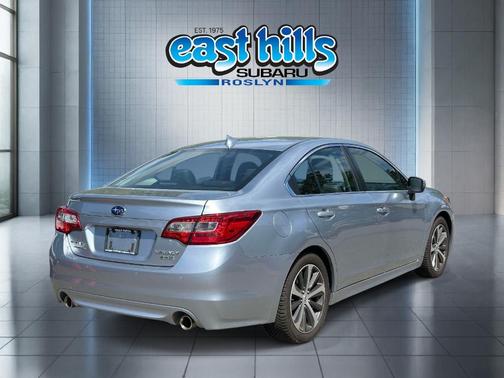 Ice Silver Metallic 2017 Subaru Legacy 3.6R Limited