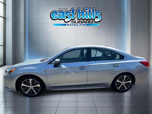 Ice Silver Metallic 2017 Subaru Legacy 3.6R Limited