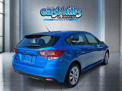 2023 Subaru Impreza Base