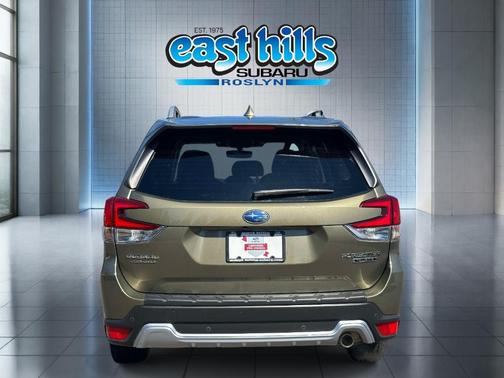 Autumn Green Metallic 2023 Subaru Forester Touring