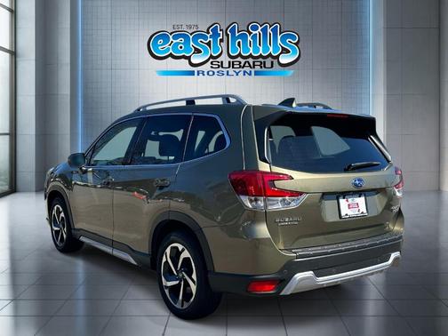 Autumn Green Metallic 2023 Subaru Forester Touring