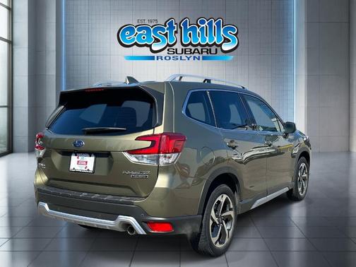 Autumn Green Metallic 2023 Subaru Forester Touring