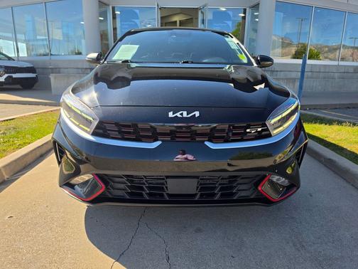 Aurora Black 2023 Kia Forte GT
