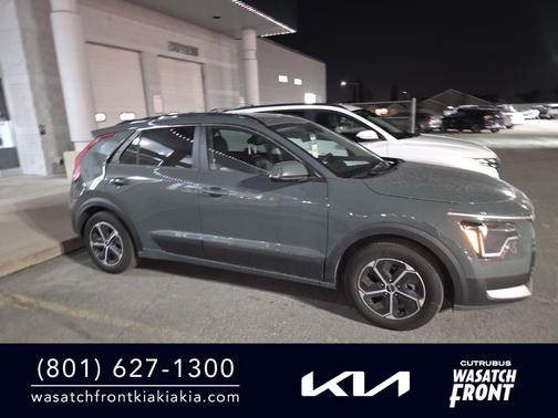 2023 Kia Niro EX