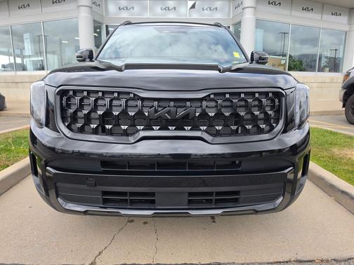 Ebony Black 2025 Kia Telluride EX X-Line