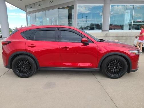 Photo 2 of 41 of 2021 Mazda CX-5 Grand Touring Reserve