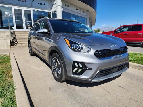 2022 Kia Niro Plug-In Hybrid EX