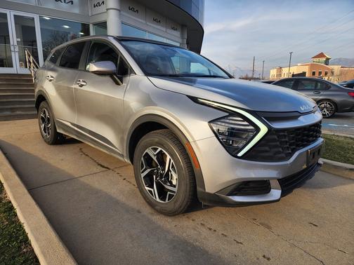 2024 Kia Sportage LX