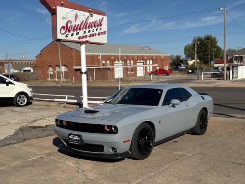 2022 Dodge Challenger R/T Scat Pack