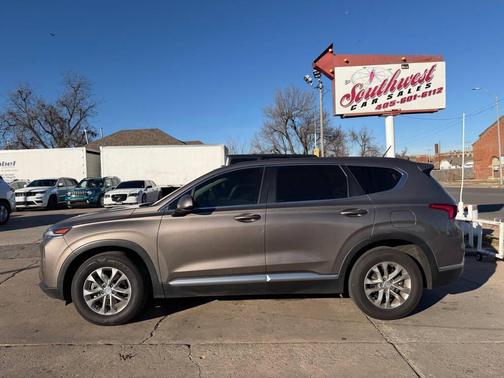 2019 Hyundai SANTA FE SE 2.4
