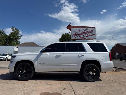 WHITE 2019 Chevrolet Tahoe Premier