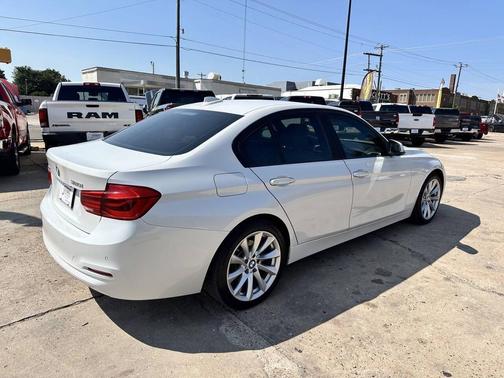2016 BMW 320 i