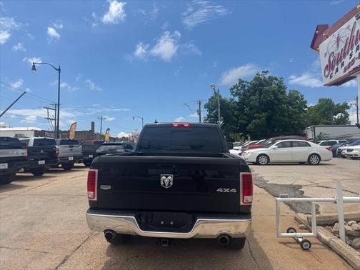 2016 RAM 1500 Laramie