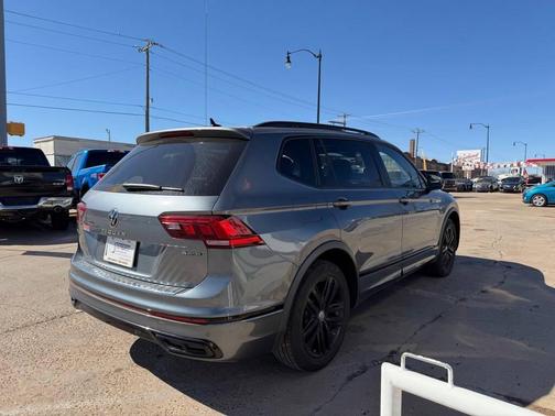 2022 Volkswagen Tiguan 2.0T SE R-Line Black 4MOTION