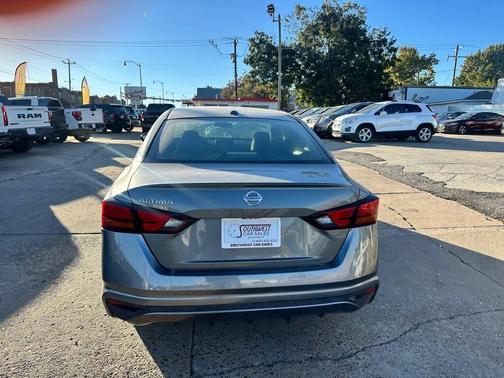 2020 Nissan Altima S FWD