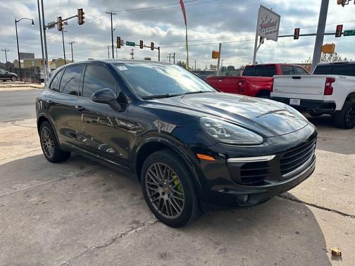 2018 Porsche Cayenne Cayenne E-Hybrid Platinum Edition