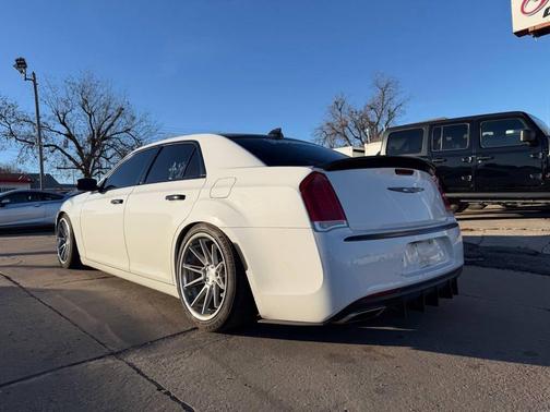 2020 Chrysler 300 Limited