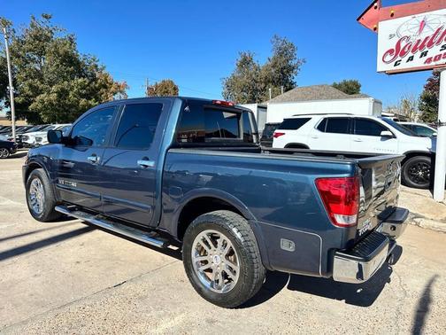 2015 Nissan Titan SL