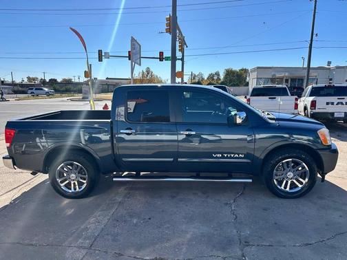 2015 Nissan Titan SL