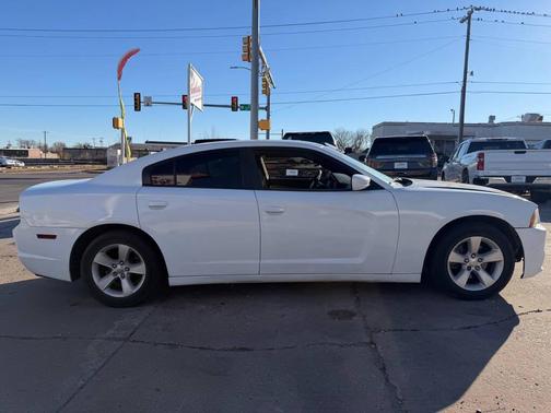 2013 Dodge Charger SE