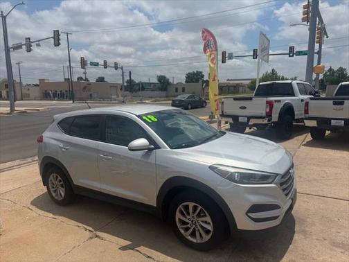 2018 Hyundai TUCSON SE