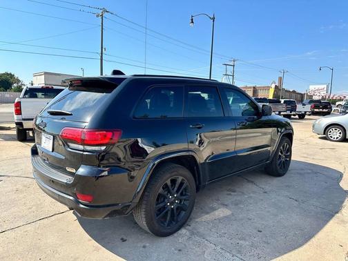 2019 Jeep Grand Cherokee Altitude