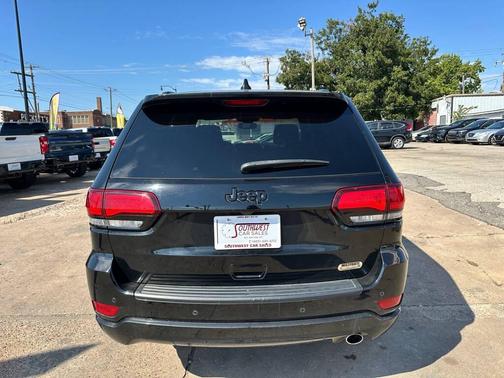 2019 Jeep Grand Cherokee Altitude