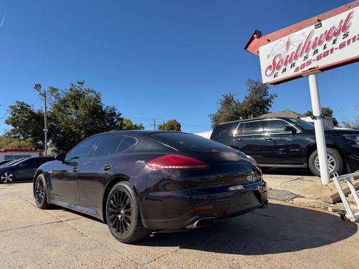 2014 Porsche Panamera 4