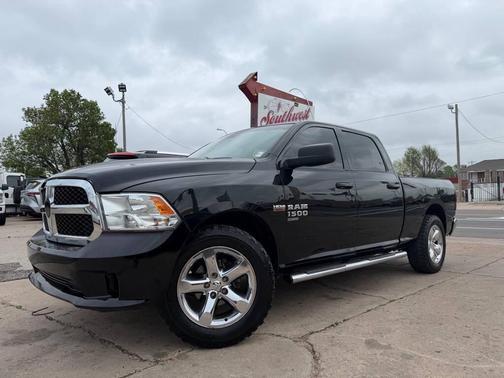 2021 RAM 1500 Classic SLT